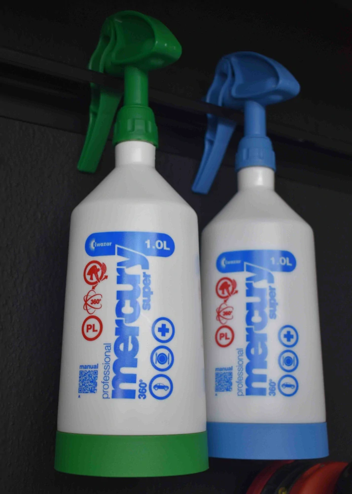 Kwazar Mercury Super PRO+ 360 - modrá fľaša s rozprašovačom 1l