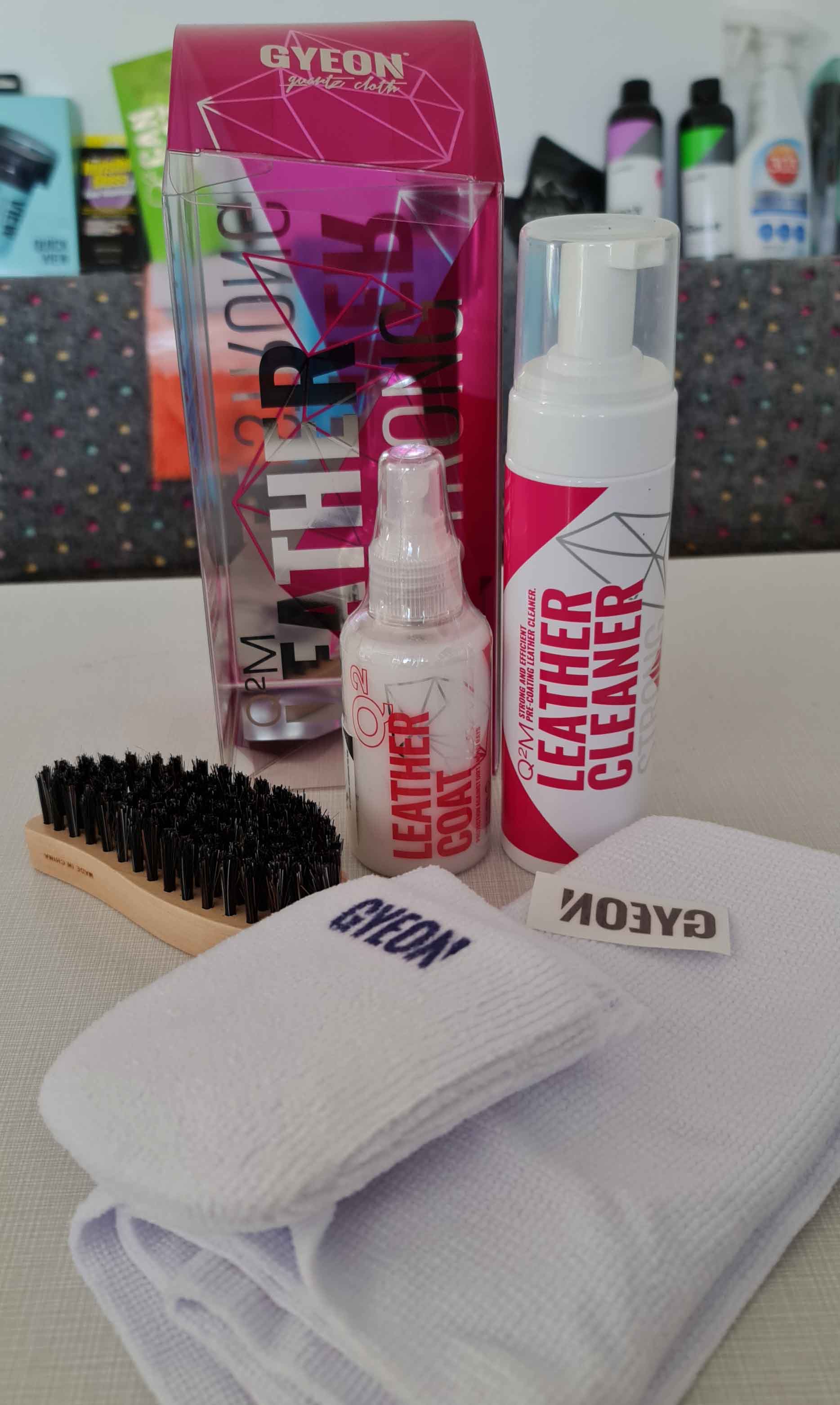 Gyeon Q2M Leather Set STRONG - sada na čistenie a ochranu kože