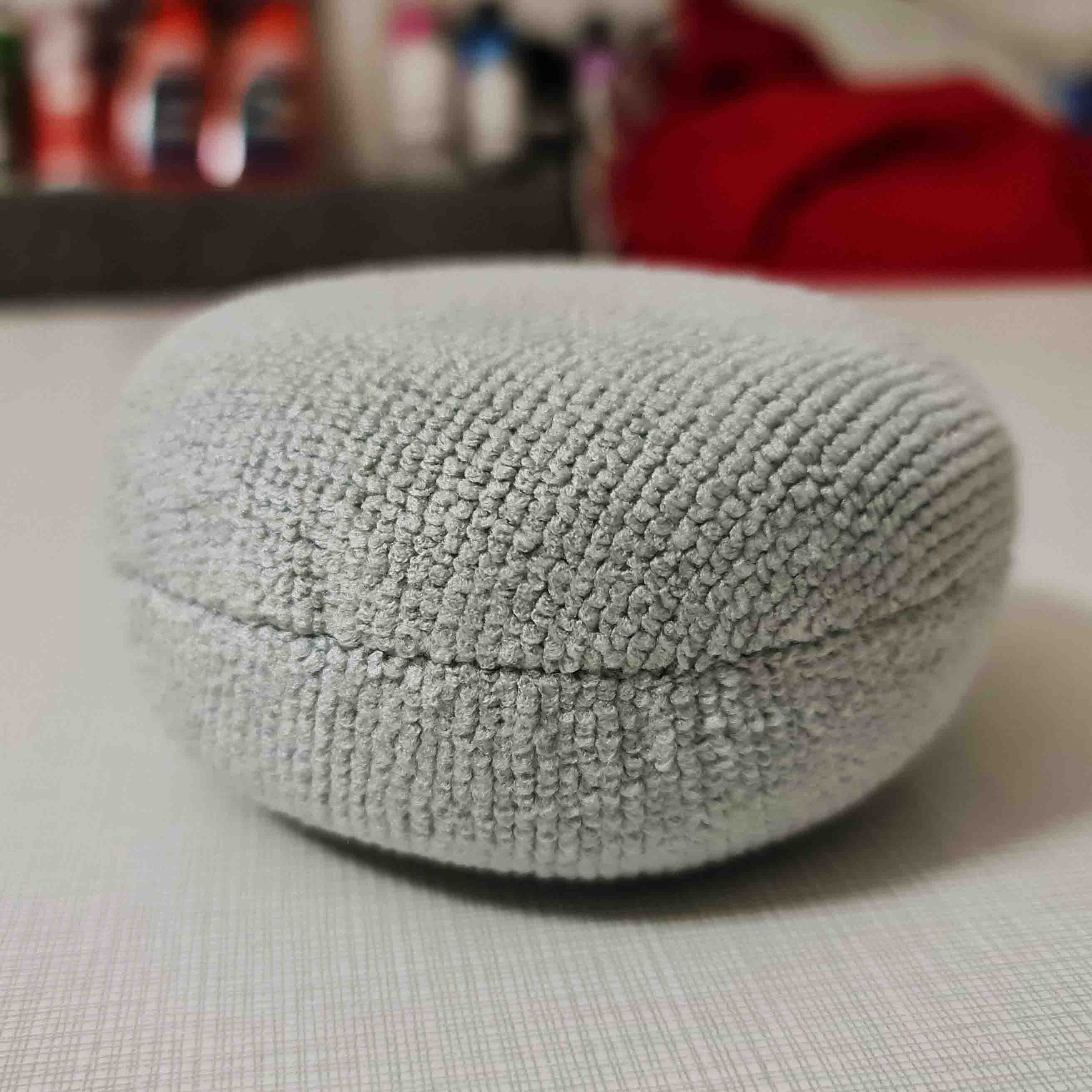 Pearl Puck Applicator - mikrovláknový aplikátor 