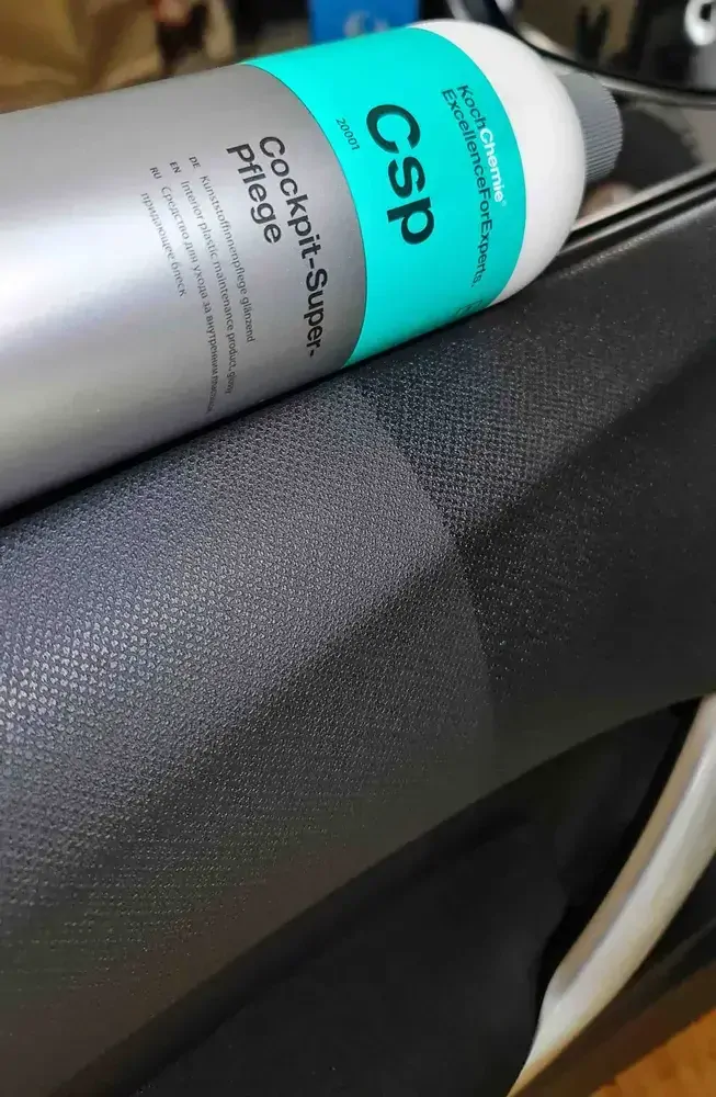 Koch Chemie Cockpit-Super-Pflege Csp - lesklá impregnácia interiéru 1l