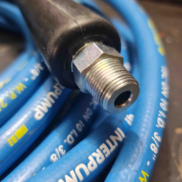 INTERPUMP 250 Bar - pogumovaná hadica s ochranou proti zalomeniu 15 m