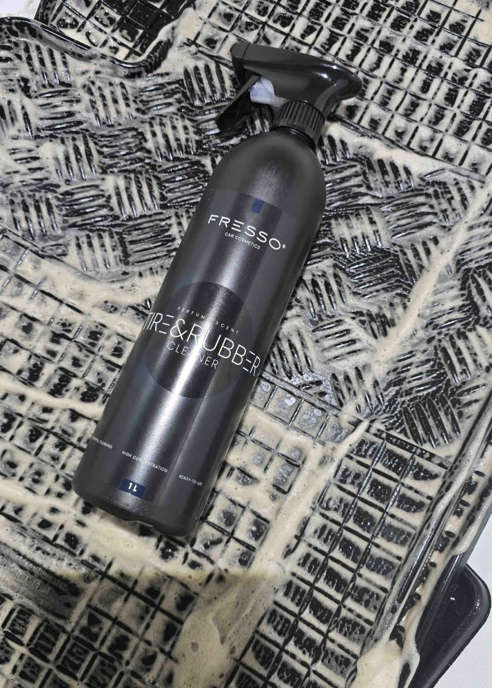 FRESSO Tire & Rubber Cleaner - čistič pneu a gumy 5l