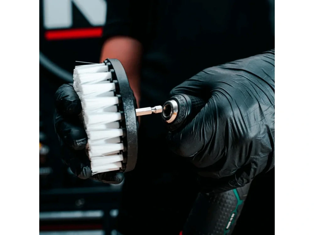 K2 BRILL BRUSH - kefa na uťahovačku 