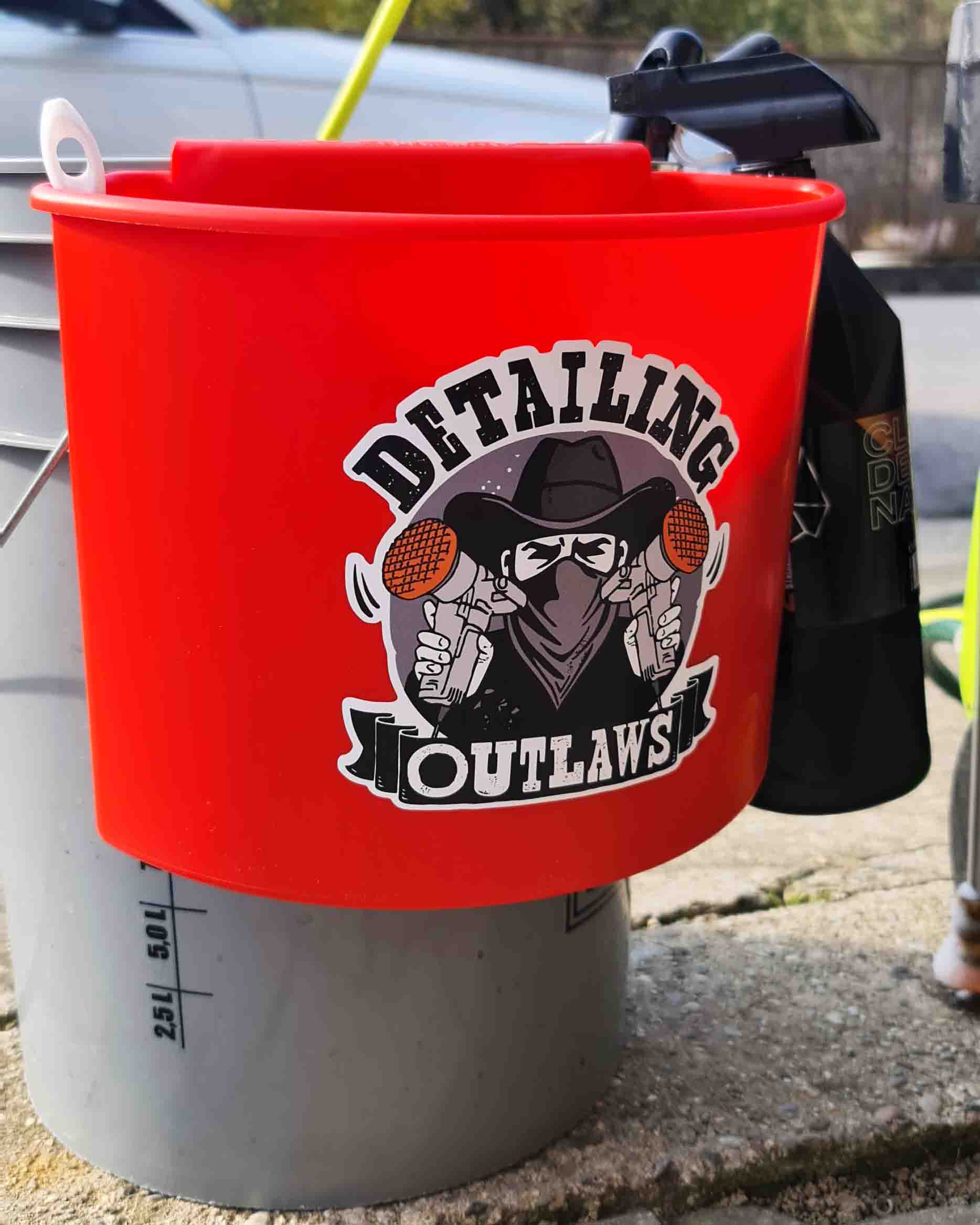 Detailing Outlaws Buckanizer - držiak na kefy a štetce na vedro