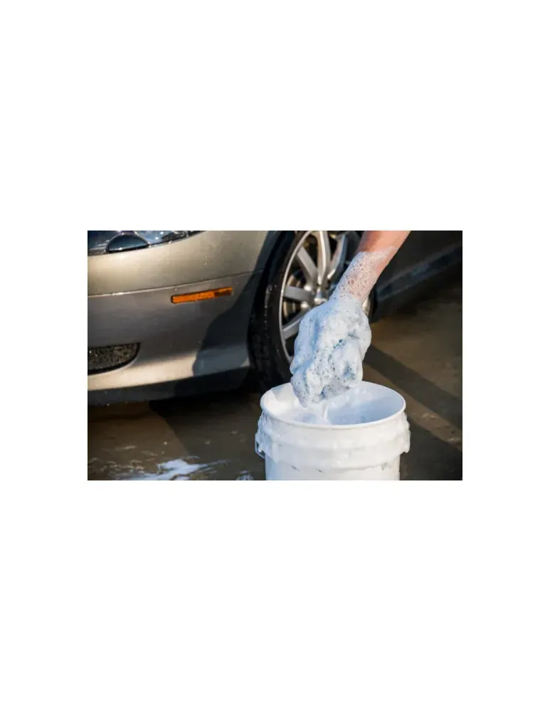303 Ultra-Concentrated Car Wash - koncentrovaný autošampón 532 ml