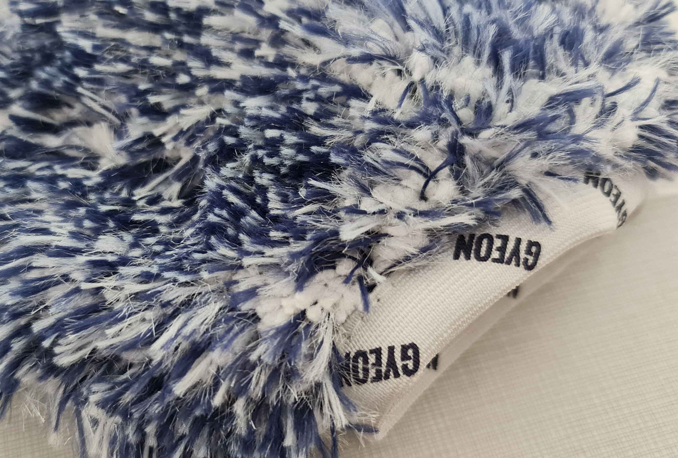 Gyeon Q2M Wheel Mitt - umývacia rukavica na kolesá