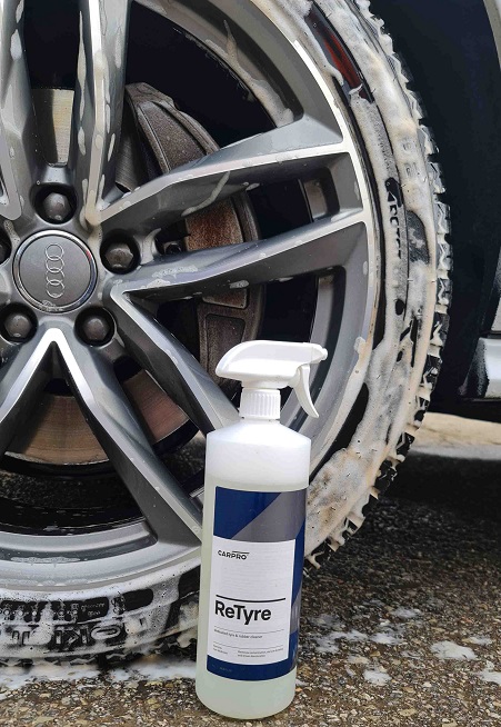 CarPro ReTyre - čistič pneumatík a gumy