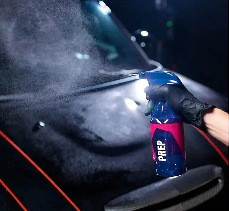 Aplikácia Gyeon Q2M Prep na lak