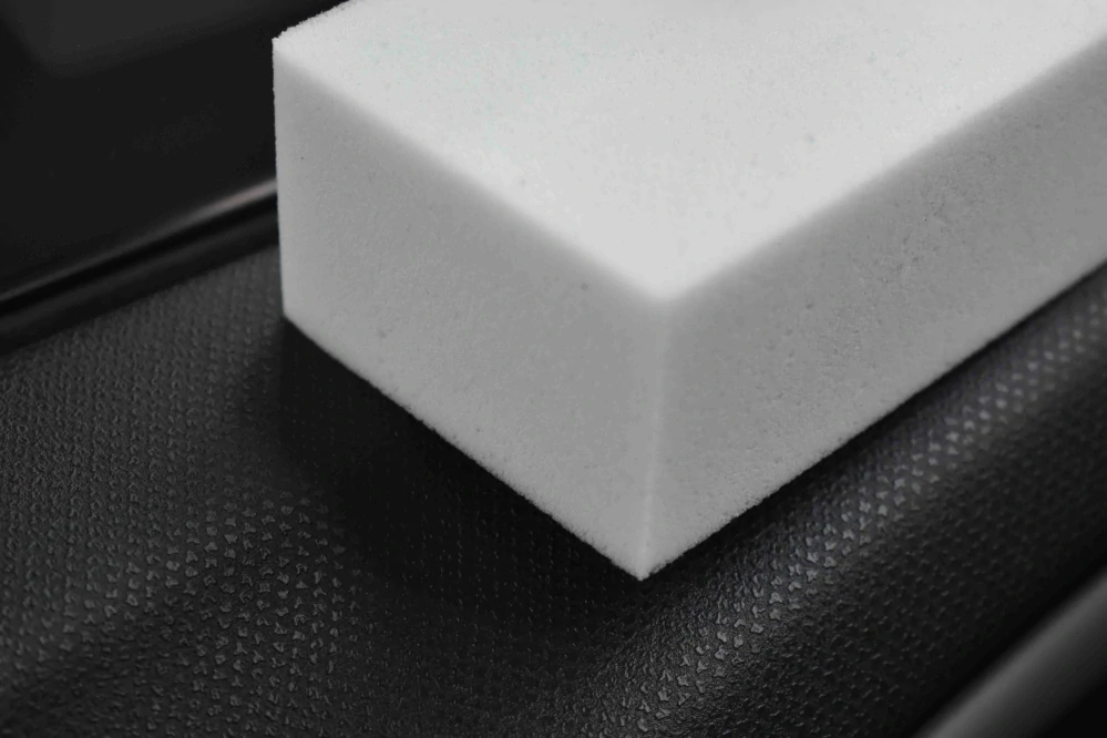 Koch Chemie Melamin Sponge - jednorázová čistiaca špongia