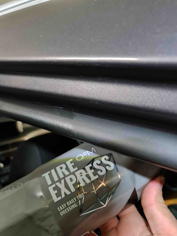 Gyeon Q2M Tire Express- impregnácia pneu 4l