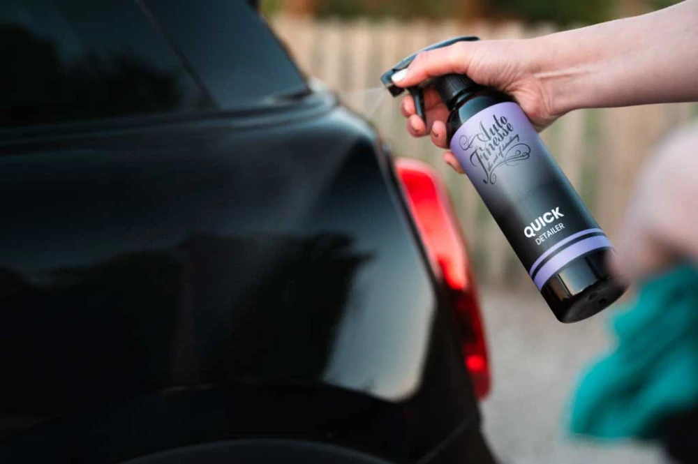 Auto Finesse Essentials Quick Detailer - univerzálny detailér bez ochrany 500 ml