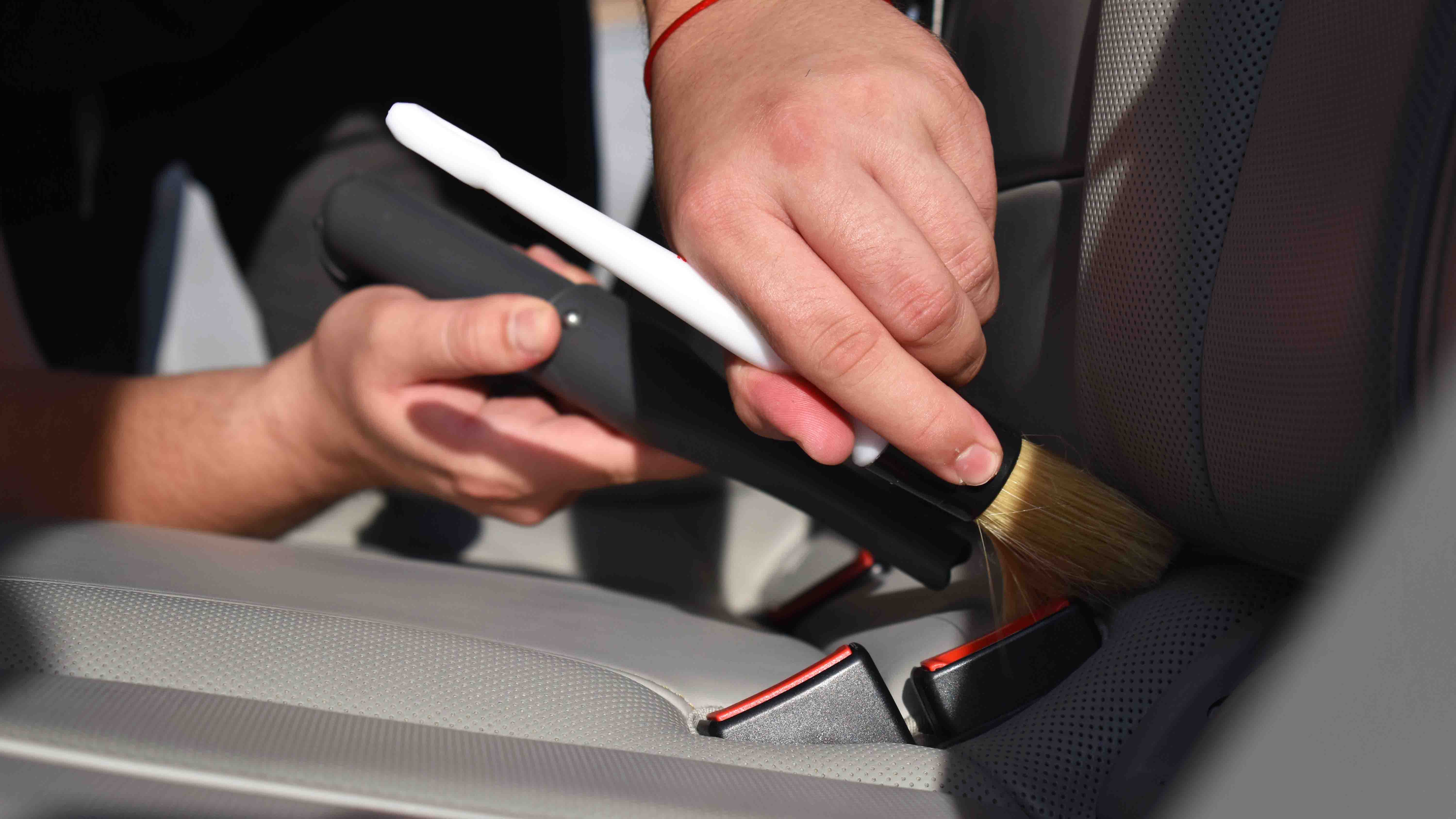 Soft99 Brush Black - štetec na exteriér/interiér 24mm