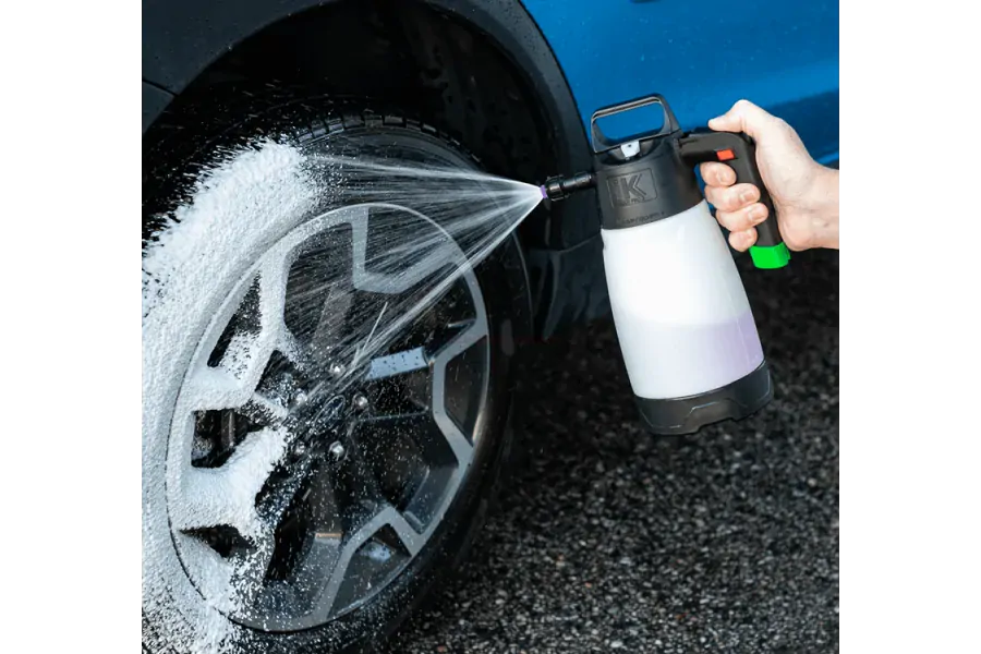 iK FOAM Pro 2 - napeňovač