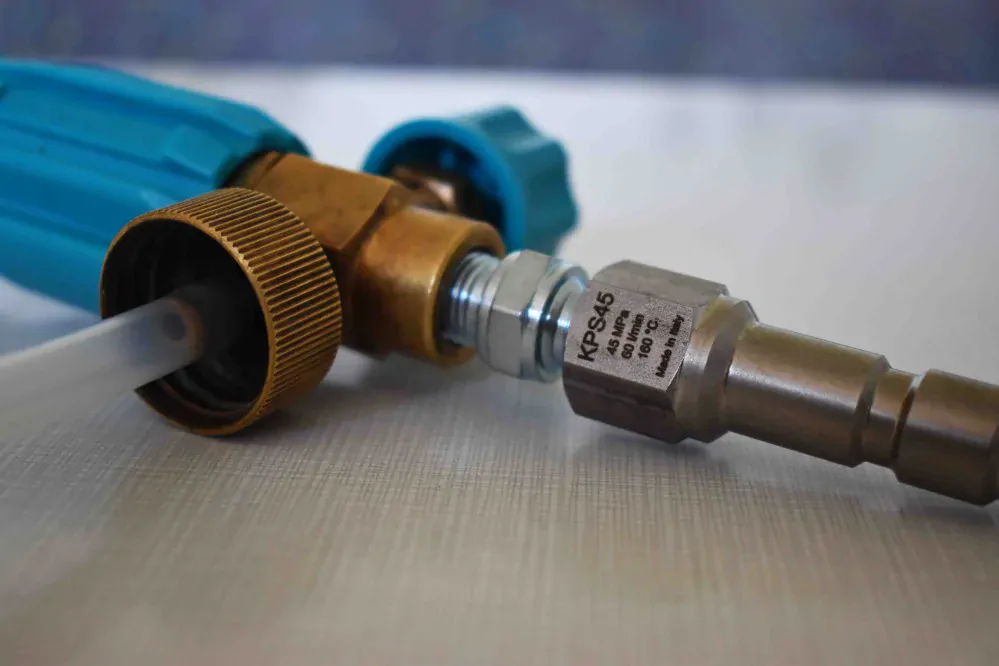 MTM Hydro 1/4" X 1/4" Male - redukcia s vonkajšími závitmi