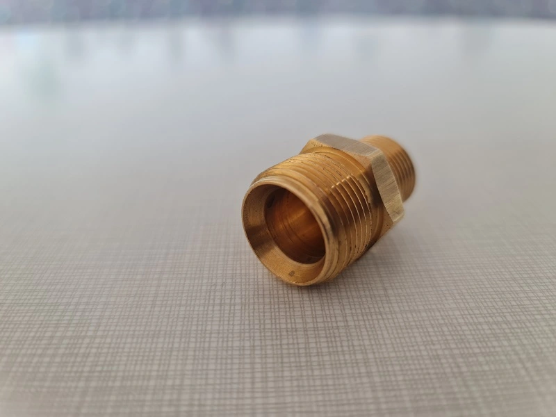 MTM Hydro M22 to G3/8" Male- redukcia s vonkajšími závitmi