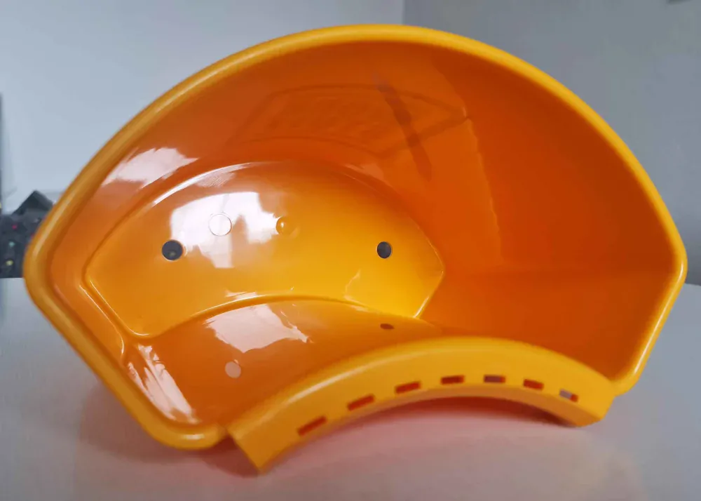 Work Stuff Bucket Hanger - držiak na kefy a štetce na vedro