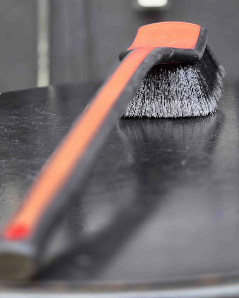 Detail Factory Progrip Fender Well Brush - kefa na podbehy