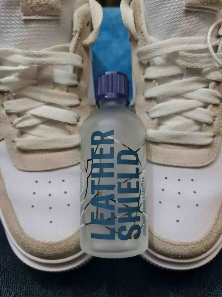 Gyeon Q2 LeatherShield EVO - keramická ochrana kože 100 ml