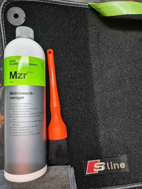 Koch Chemie Mehrzweckreiniger Mzr- špeciálny čistič interiéru 1l