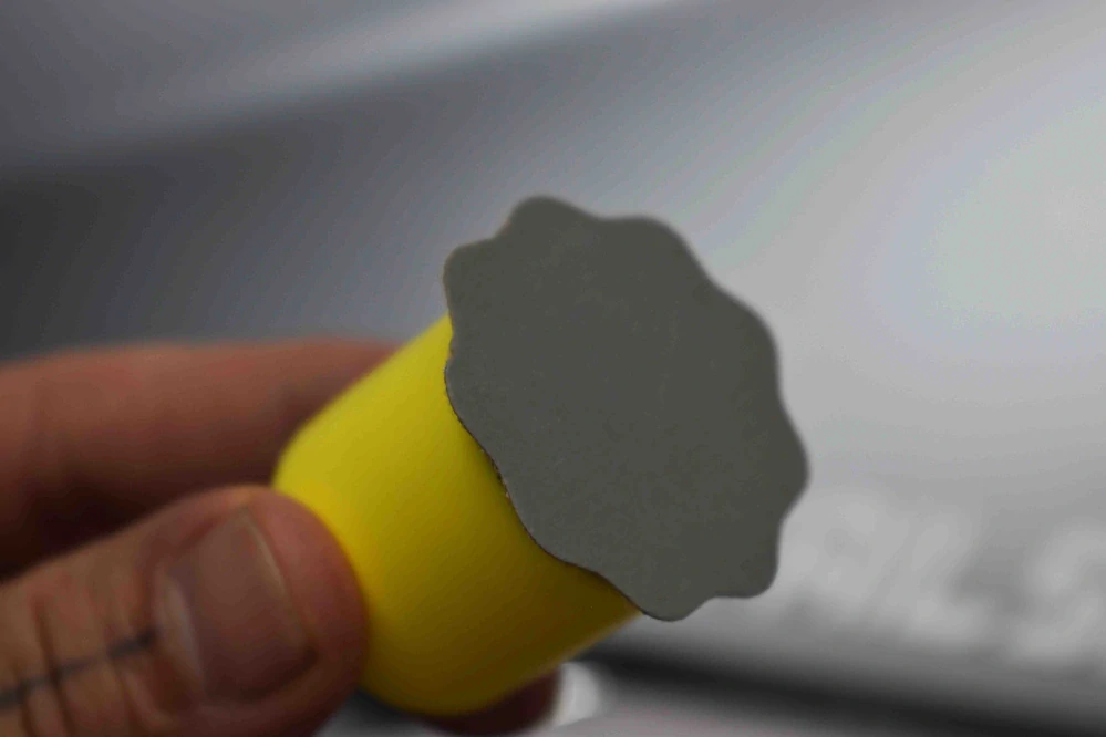 Flexipads P3000 PSA De-Nibbing Abrasive Discs - brúsny papier zrnitosti P3000