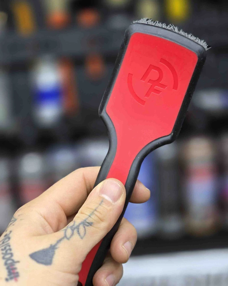 Detail Factory Progrip Tire Scrub Brush - kefa na pneumatiky