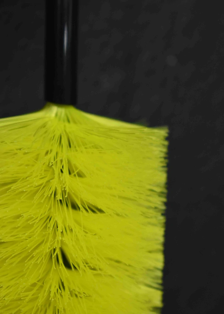 Work Stuff Blizzard Wheel Brush - malá kefa na vnútro kolies